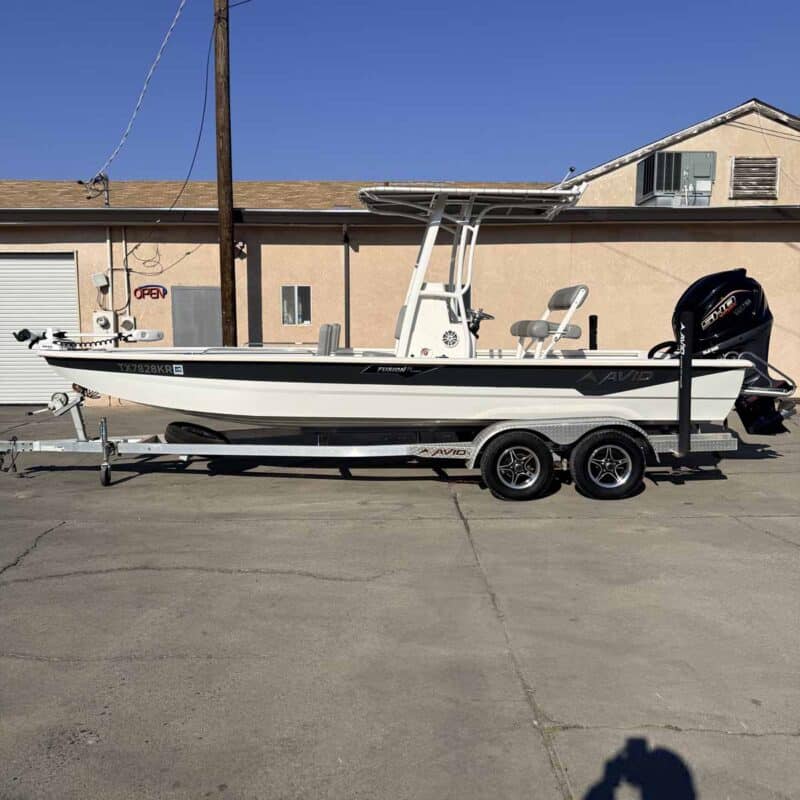 2022 Avid Fusion 23 For Sale